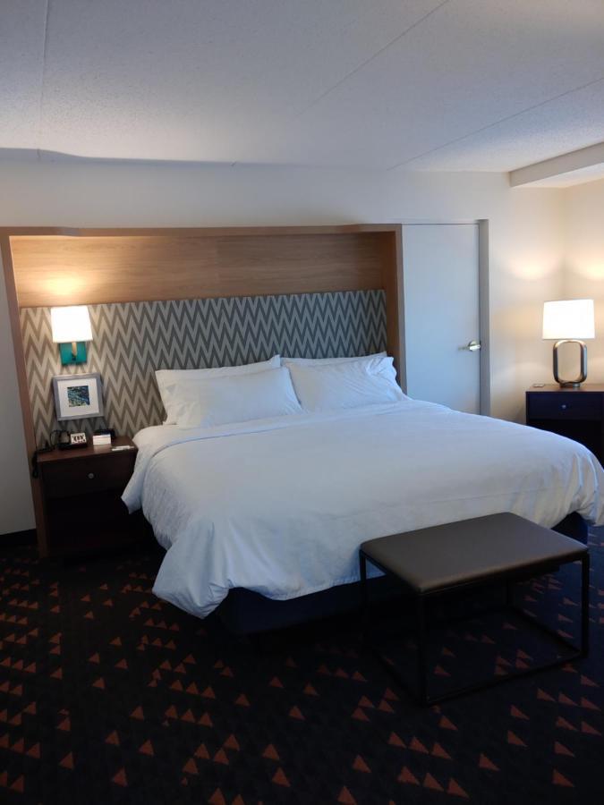 Holiday Inn Hotel & Suites Ann Arbor University Of Michigan Area, An Ihg Hotel Bagian luar foto