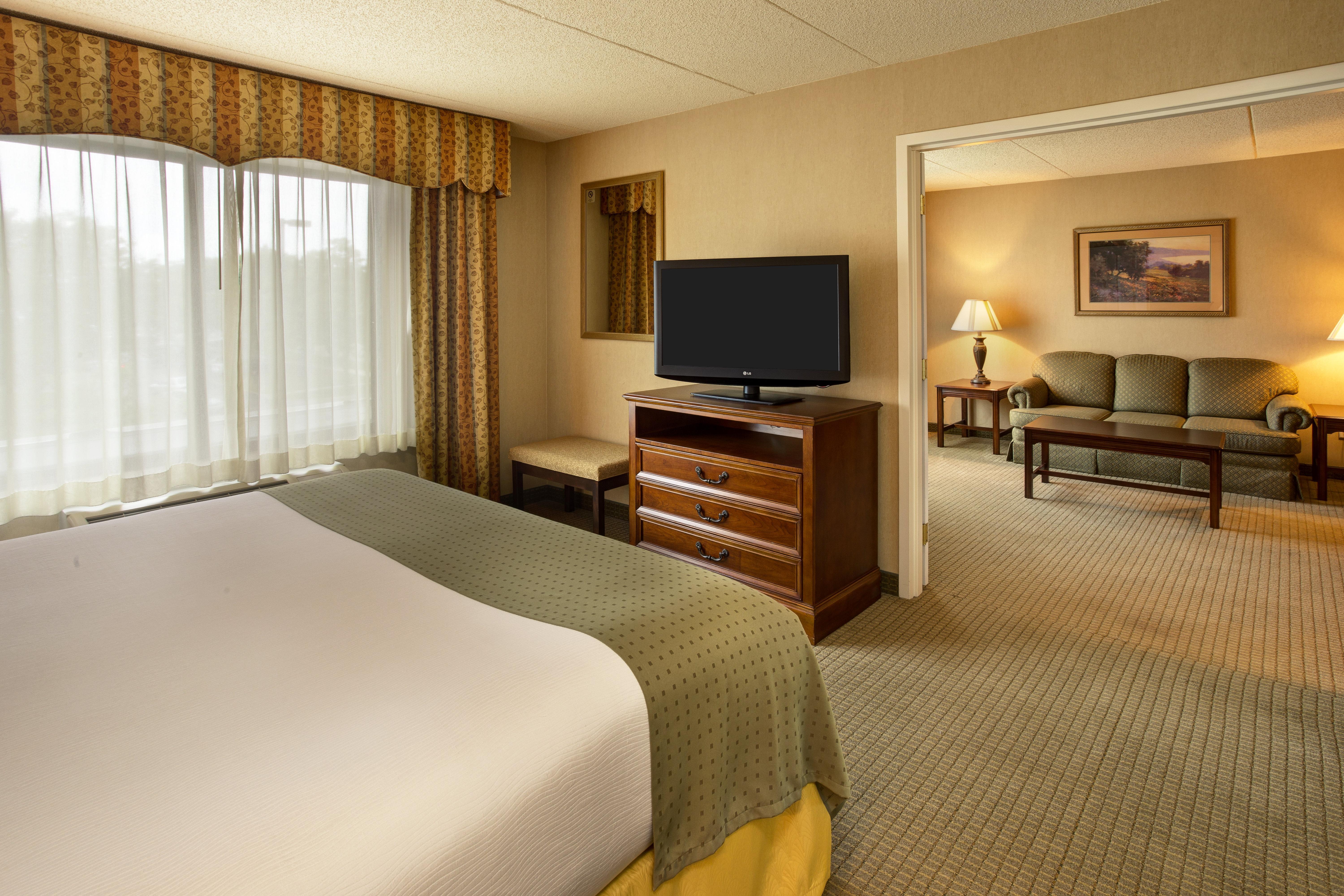 Holiday Inn Hotel & Suites Ann Arbor University Of Michigan Area, An Ihg Hotel Bagian luar foto