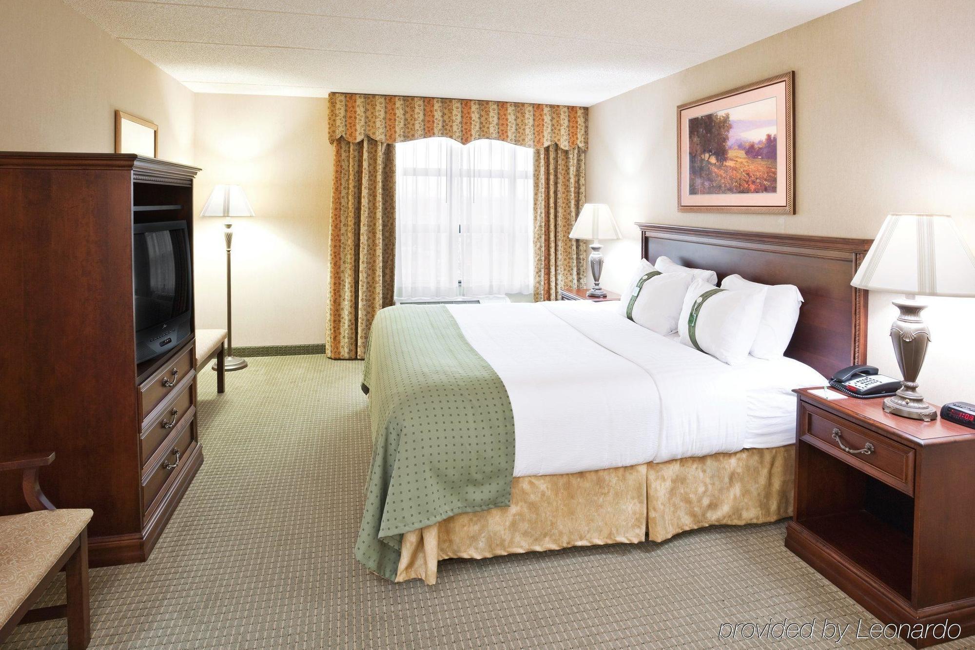 Holiday Inn Hotel & Suites Ann Arbor University Of Michigan Area, An Ihg Hotel Ruang foto