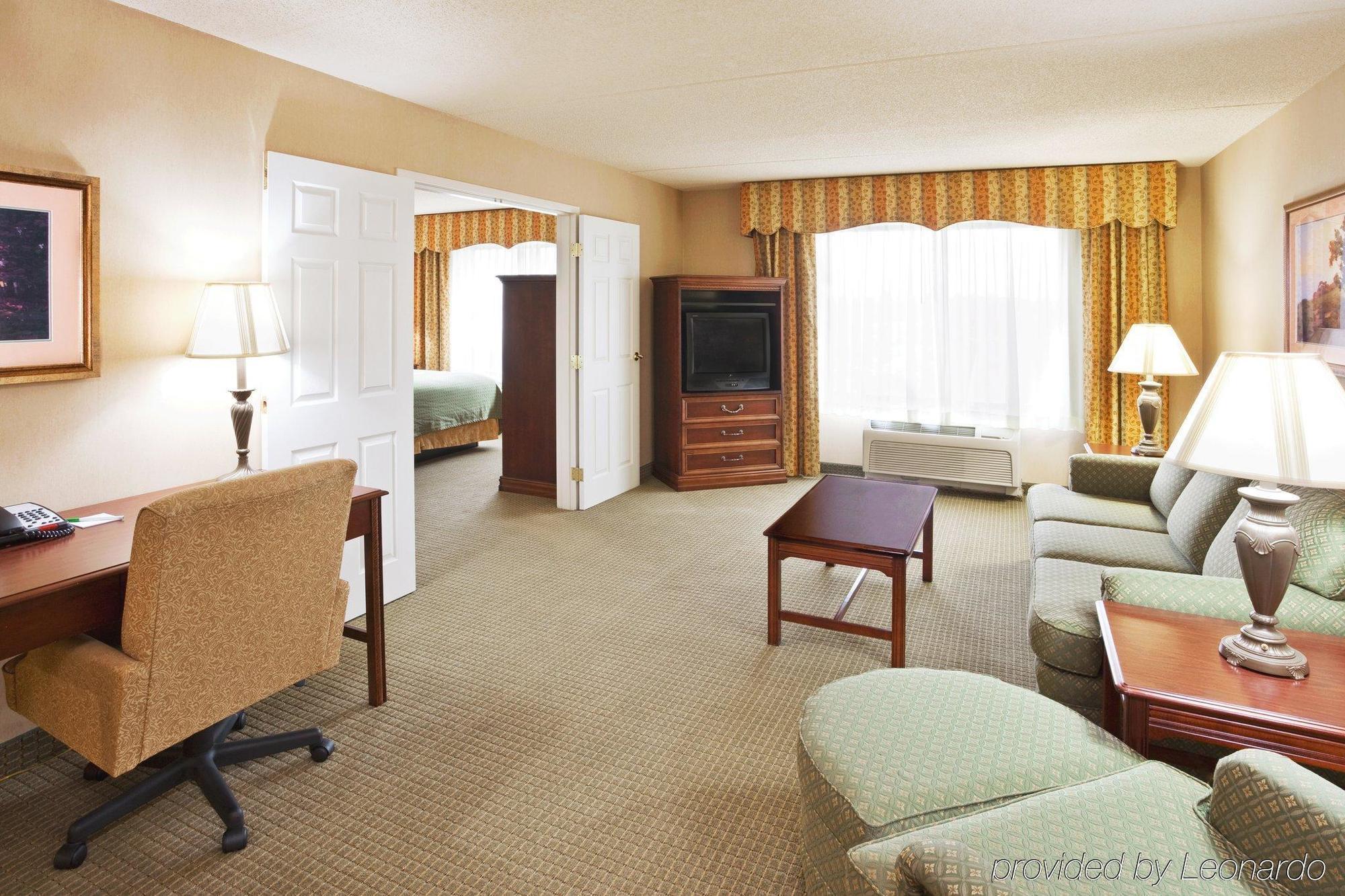 Holiday Inn Hotel & Suites Ann Arbor University Of Michigan Area, An Ihg Hotel Ruang foto